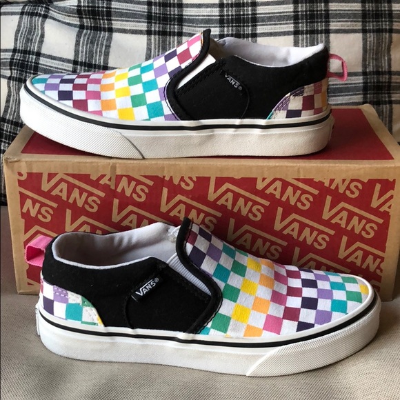 Vans Other - Kids Vans Asher slip-on sneakers